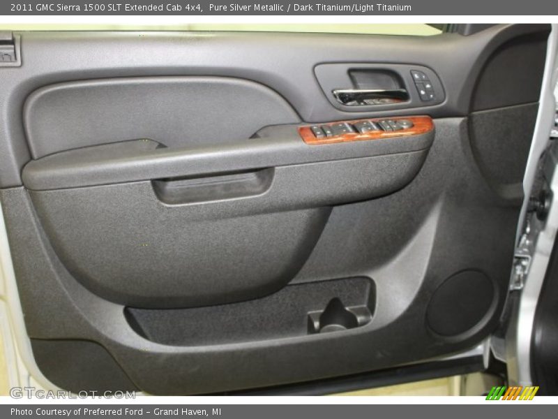 Pure Silver Metallic / Dark Titanium/Light Titanium 2011 GMC Sierra 1500 SLT Extended Cab 4x4