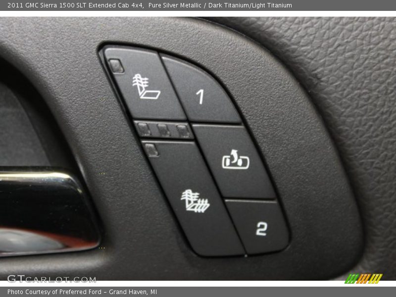 Pure Silver Metallic / Dark Titanium/Light Titanium 2011 GMC Sierra 1500 SLT Extended Cab 4x4