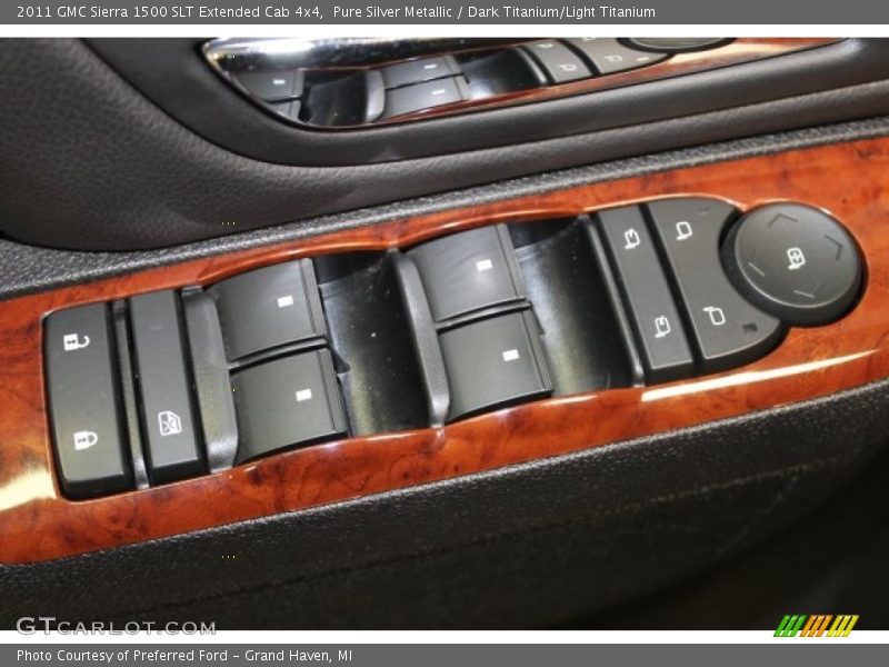 Pure Silver Metallic / Dark Titanium/Light Titanium 2011 GMC Sierra 1500 SLT Extended Cab 4x4