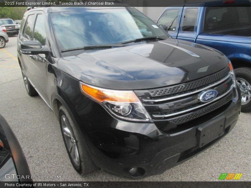 Tuxedo Black / Charcoal Black 2015 Ford Explorer Limited