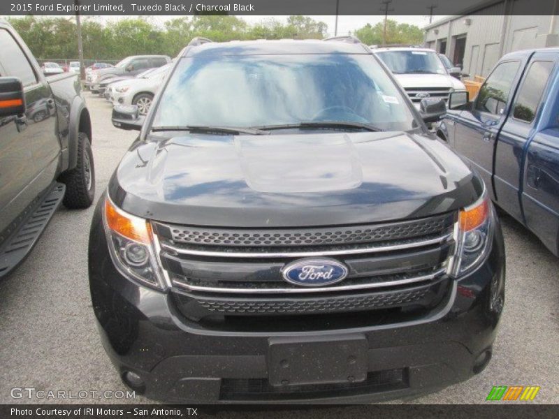 Tuxedo Black / Charcoal Black 2015 Ford Explorer Limited