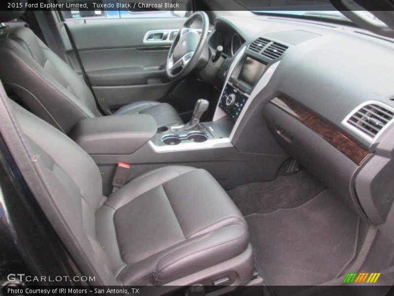 Tuxedo Black / Charcoal Black 2015 Ford Explorer Limited