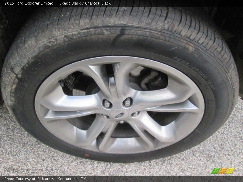 Tuxedo Black / Charcoal Black 2015 Ford Explorer Limited