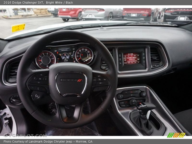 Bright White / Black 2016 Dodge Challenger SXT