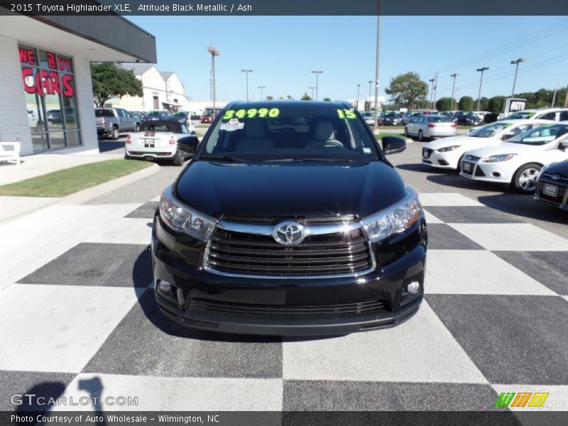 Attitude Black Metallic / Ash 2015 Toyota Highlander XLE