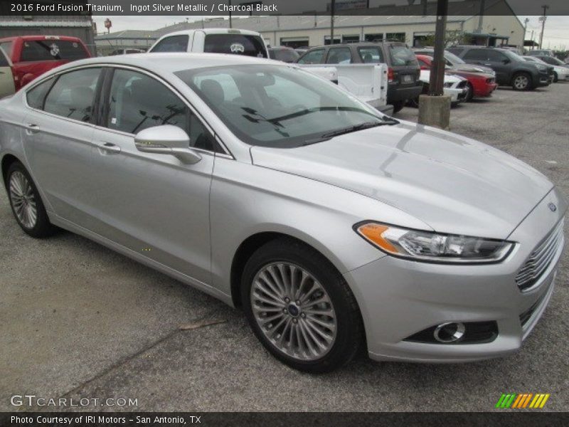 Ingot Silver Metallic / Charcoal Black 2016 Ford Fusion Titanium