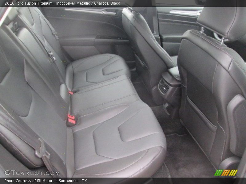 Ingot Silver Metallic / Charcoal Black 2016 Ford Fusion Titanium