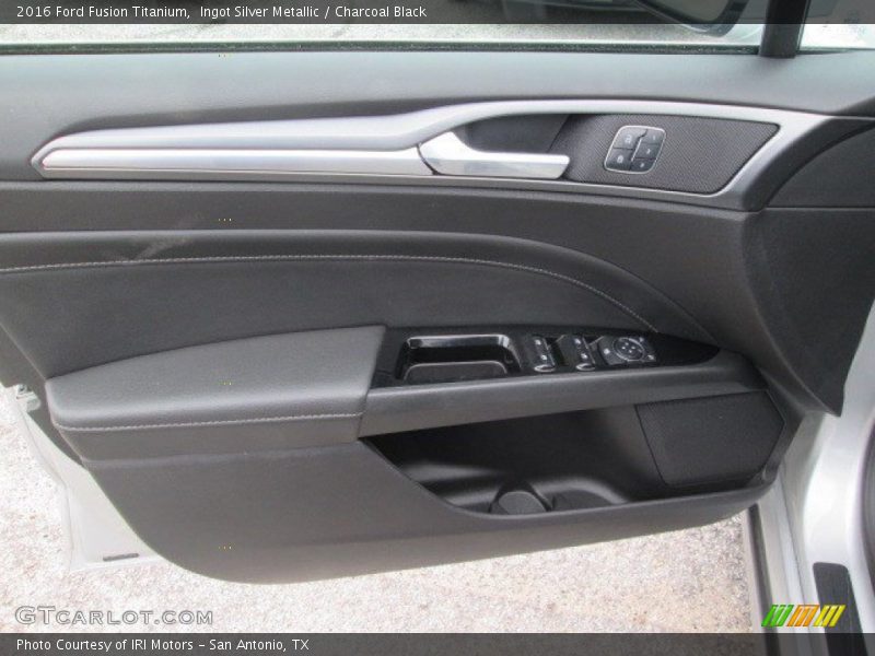 Ingot Silver Metallic / Charcoal Black 2016 Ford Fusion Titanium