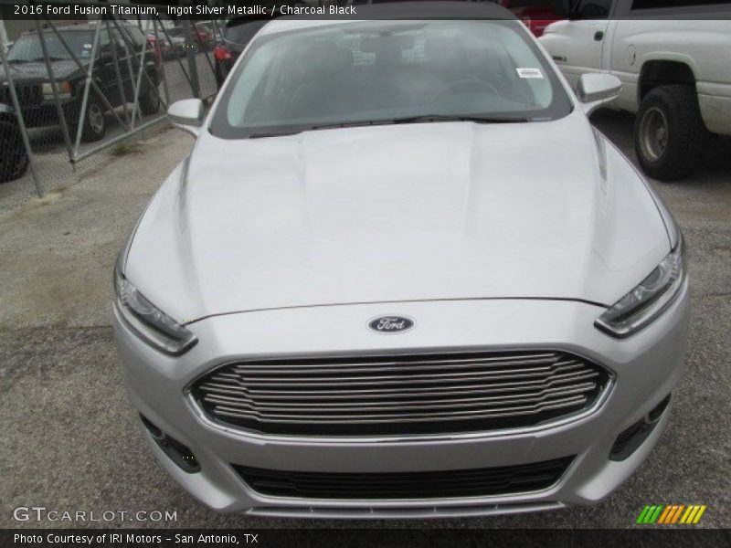 Ingot Silver Metallic / Charcoal Black 2016 Ford Fusion Titanium