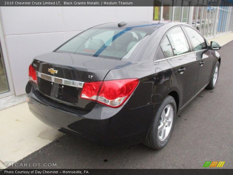 Black Granite Metallic / Medium Titanium 2016 Chevrolet Cruze Limited LT