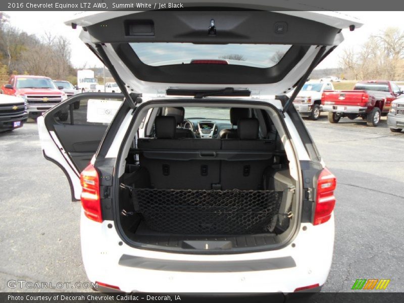 Summit White / Jet Black 2016 Chevrolet Equinox LTZ AWD