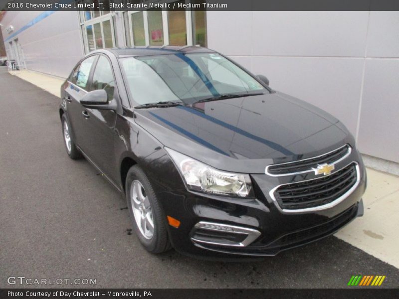 Black Granite Metallic / Medium Titanium 2016 Chevrolet Cruze Limited LT