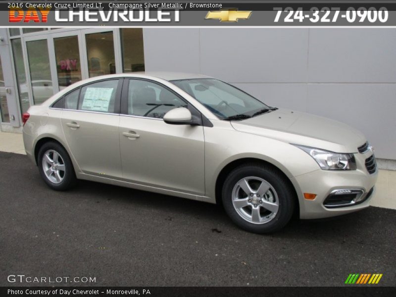 Champagne Silver Metallic / Brownstone 2016 Chevrolet Cruze Limited LT
