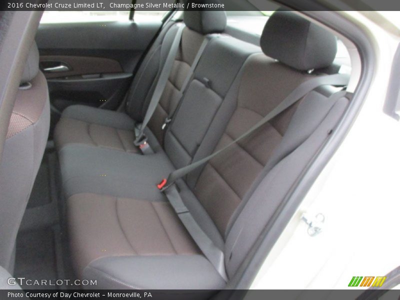 Champagne Silver Metallic / Brownstone 2016 Chevrolet Cruze Limited LT