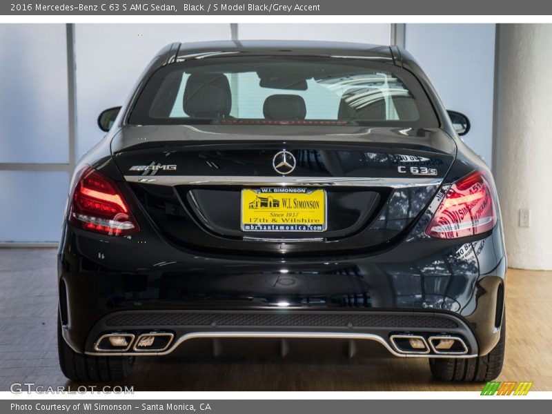 Black / S Model Black/Grey Accent 2016 Mercedes-Benz C 63 S AMG Sedan