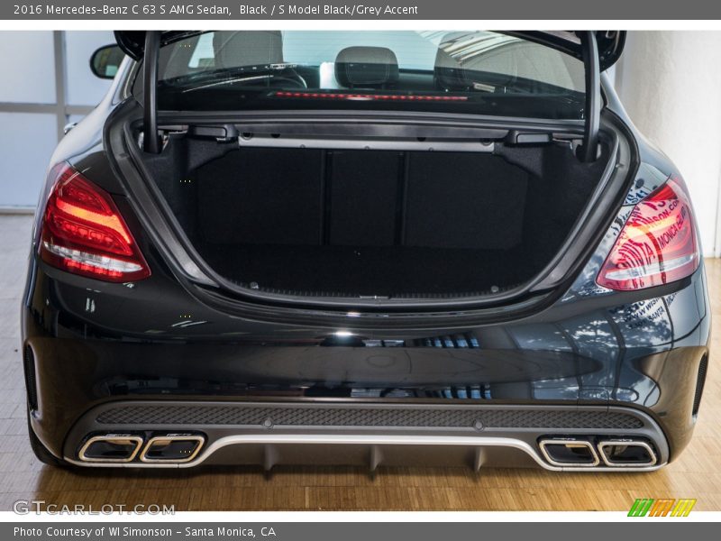 Black / S Model Black/Grey Accent 2016 Mercedes-Benz C 63 S AMG Sedan