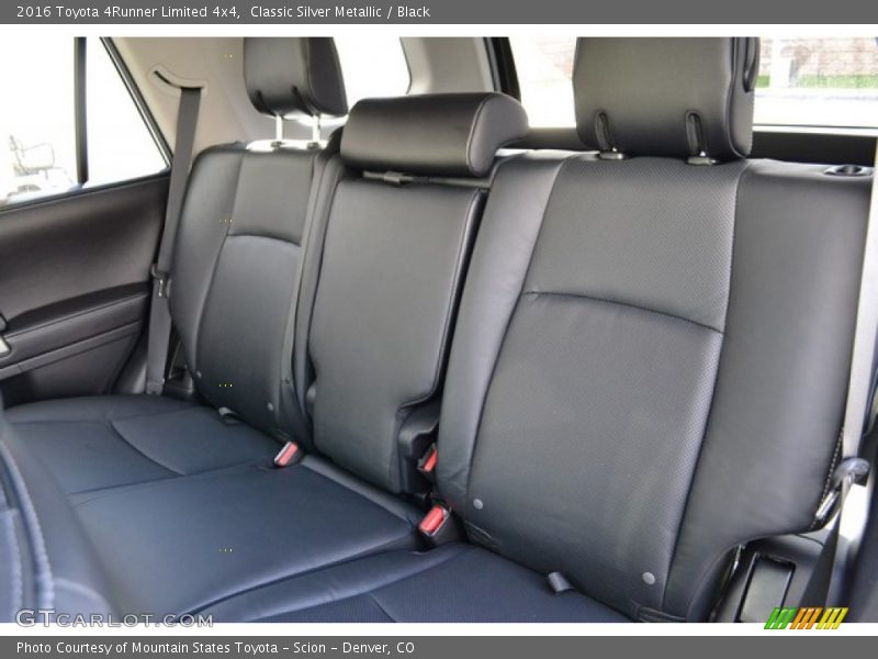 Classic Silver Metallic / Black 2016 Toyota 4Runner Limited 4x4