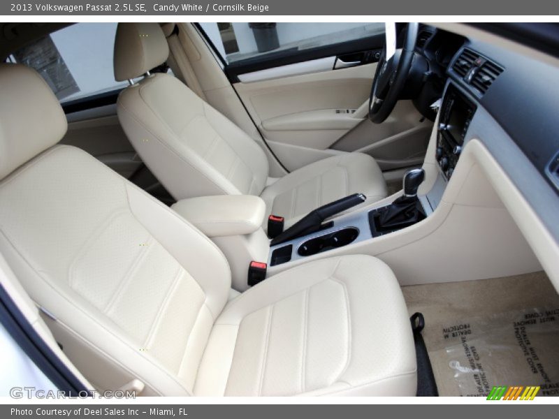 Candy White / Cornsilk Beige 2013 Volkswagen Passat 2.5L SE
