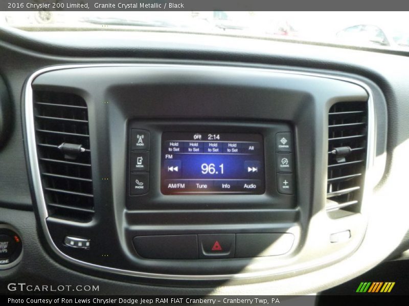 Granite Crystal Metallic / Black 2016 Chrysler 200 Limited