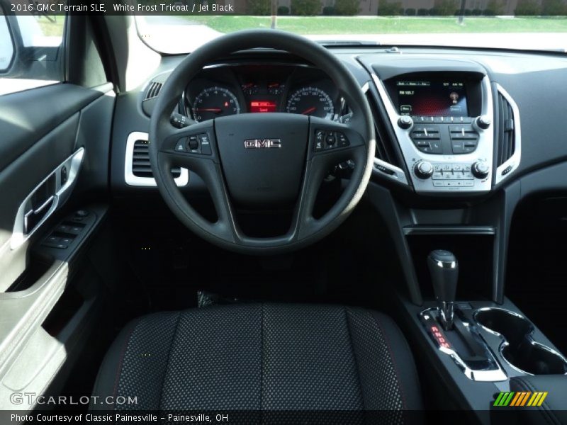 White Frost Tricoat / Jet Black 2016 GMC Terrain SLE