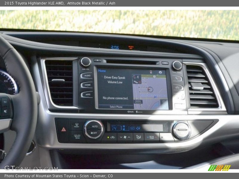 Attitude Black Metallic / Ash 2015 Toyota Highlander XLE AWD