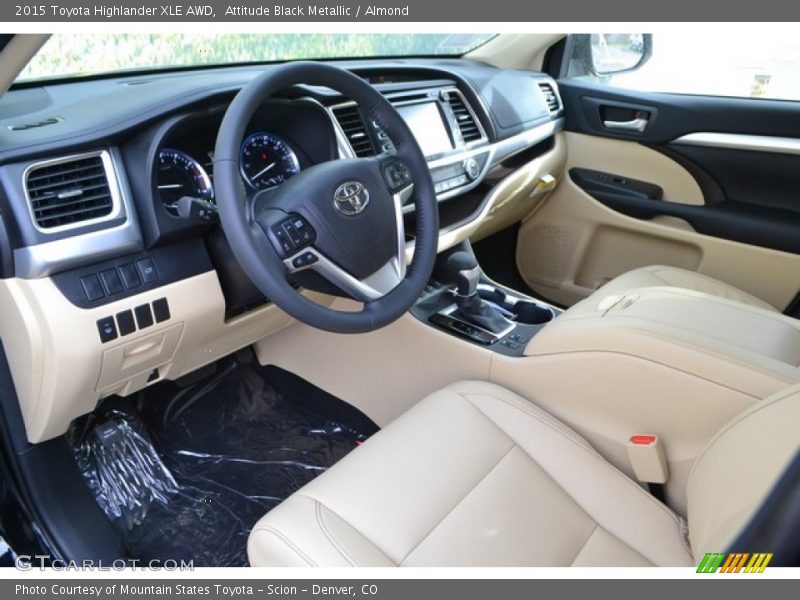 Attitude Black Metallic / Almond 2015 Toyota Highlander XLE AWD