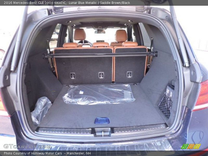  2016 GLE 300d 4MATIC Trunk