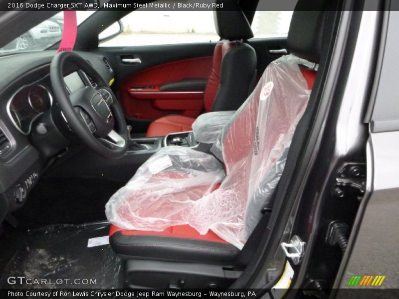  2016 Charger SXT AWD Black/Ruby Red Interior