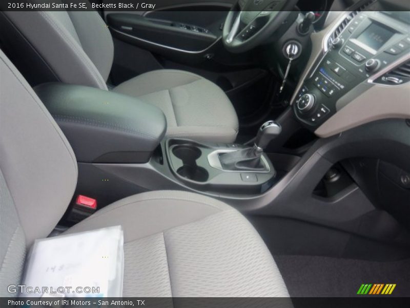Becketts Black / Gray 2016 Hyundai Santa Fe SE
