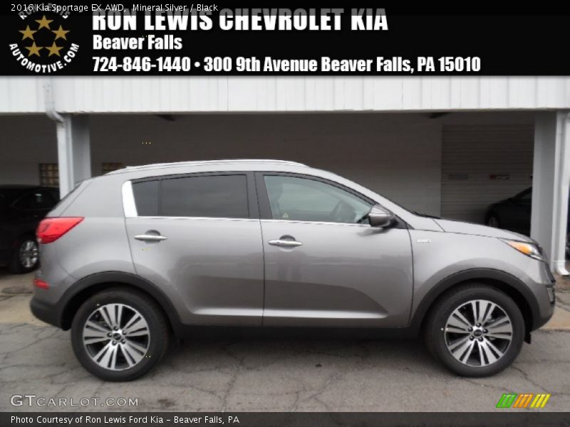 Mineral Silver / Black 2016 Kia Sportage EX AWD