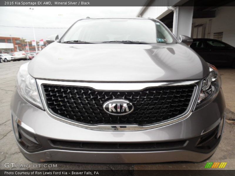 Mineral Silver / Black 2016 Kia Sportage EX AWD