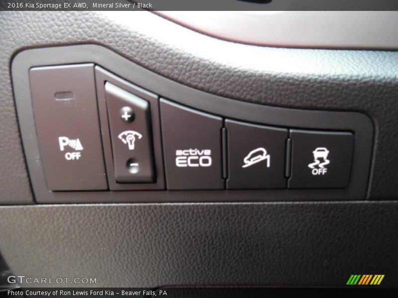 Mineral Silver / Black 2016 Kia Sportage EX AWD