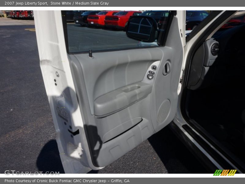 Stone White / Medium Slate Gray 2007 Jeep Liberty Sport