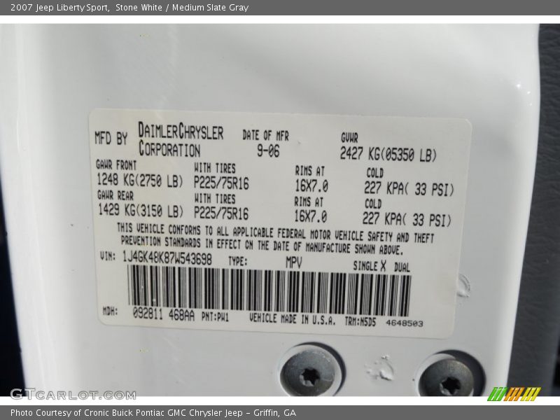 Stone White / Medium Slate Gray 2007 Jeep Liberty Sport