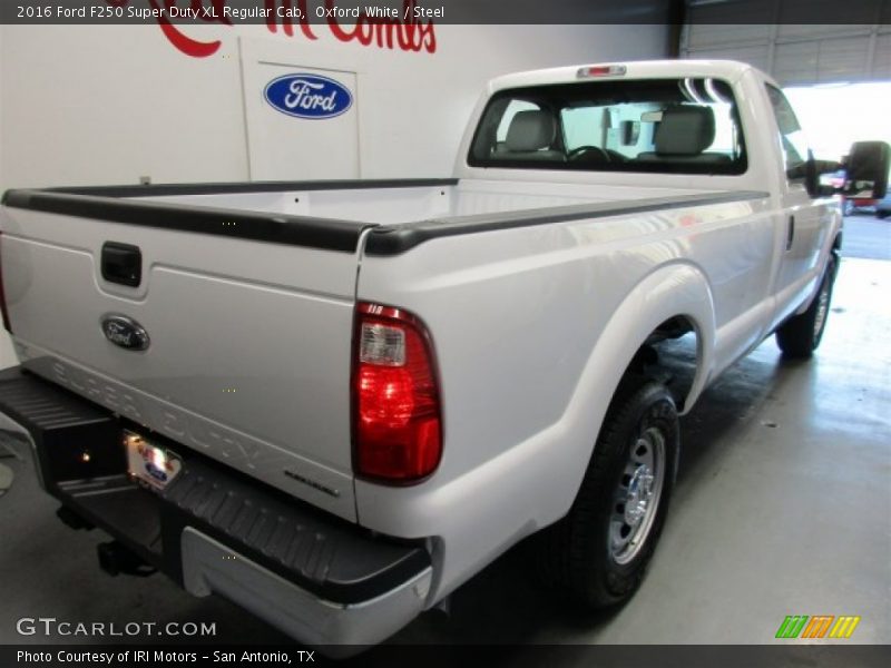 Oxford White / Steel 2016 Ford F250 Super Duty XL Regular Cab