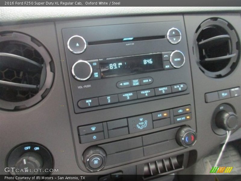 Oxford White / Steel 2016 Ford F250 Super Duty XL Regular Cab