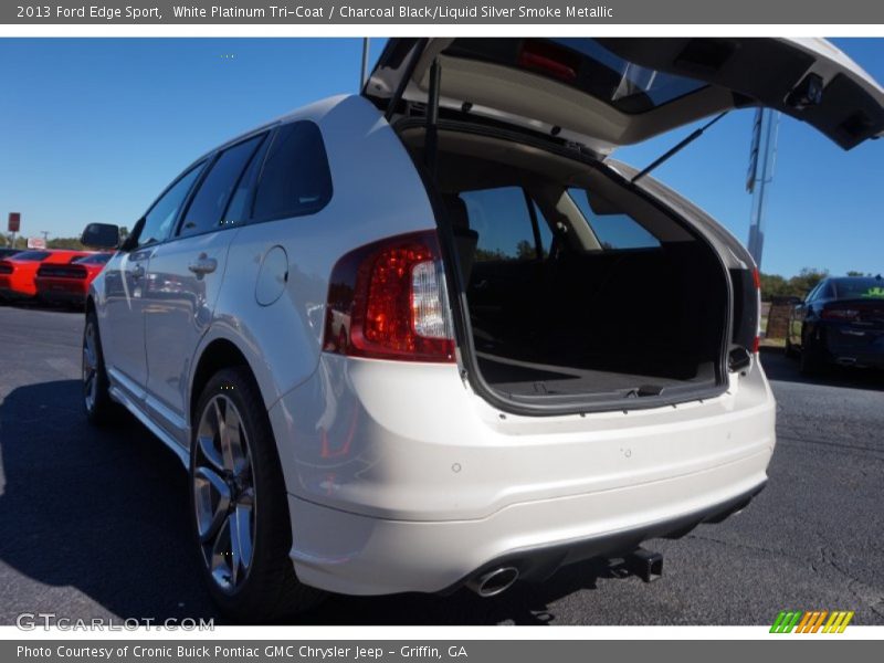 White Platinum Tri-Coat / Charcoal Black/Liquid Silver Smoke Metallic 2013 Ford Edge Sport