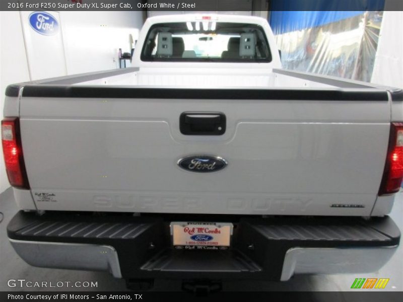 Oxford White / Steel 2016 Ford F250 Super Duty XL Super Cab