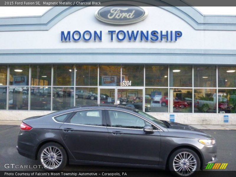 Magnetic Metallic / Charcoal Black 2015 Ford Fusion SE