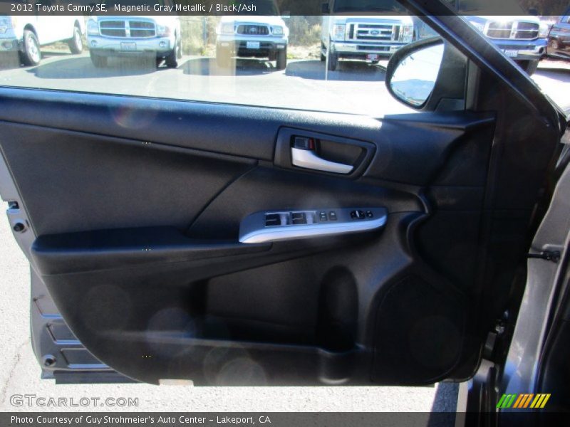 Magnetic Gray Metallic / Black/Ash 2012 Toyota Camry SE