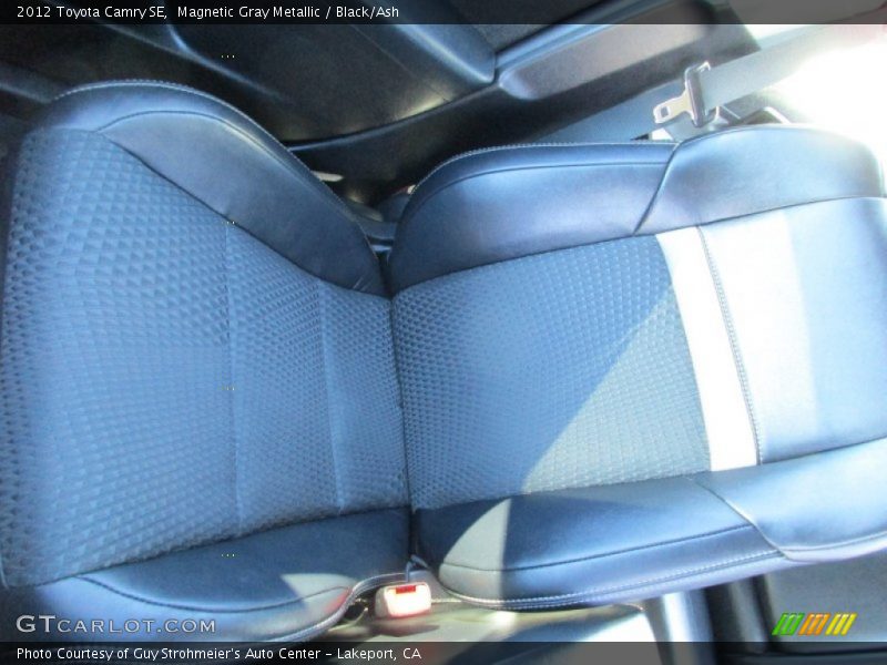 Magnetic Gray Metallic / Black/Ash 2012 Toyota Camry SE