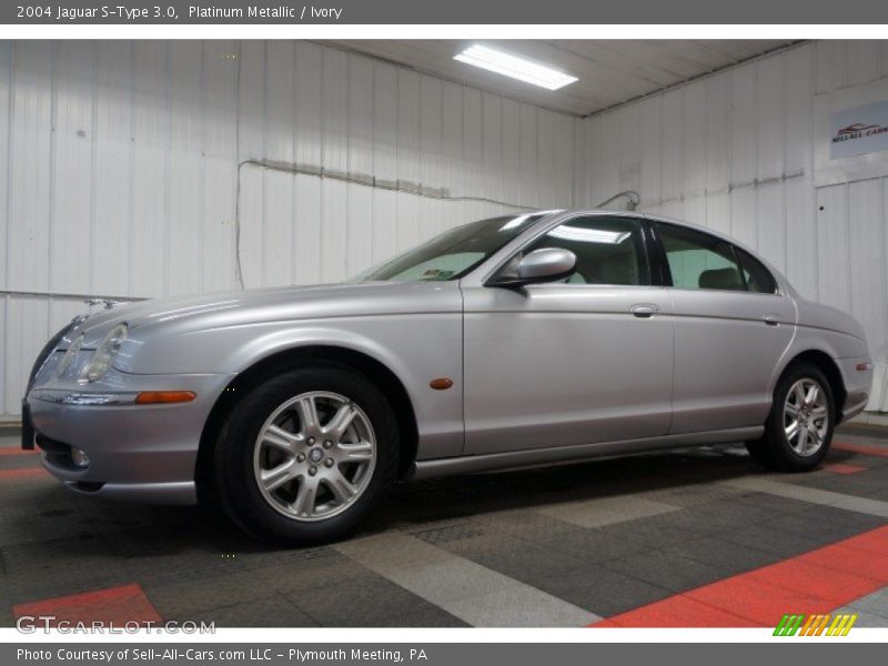 Platinum Metallic / Ivory 2004 Jaguar S-Type 3.0