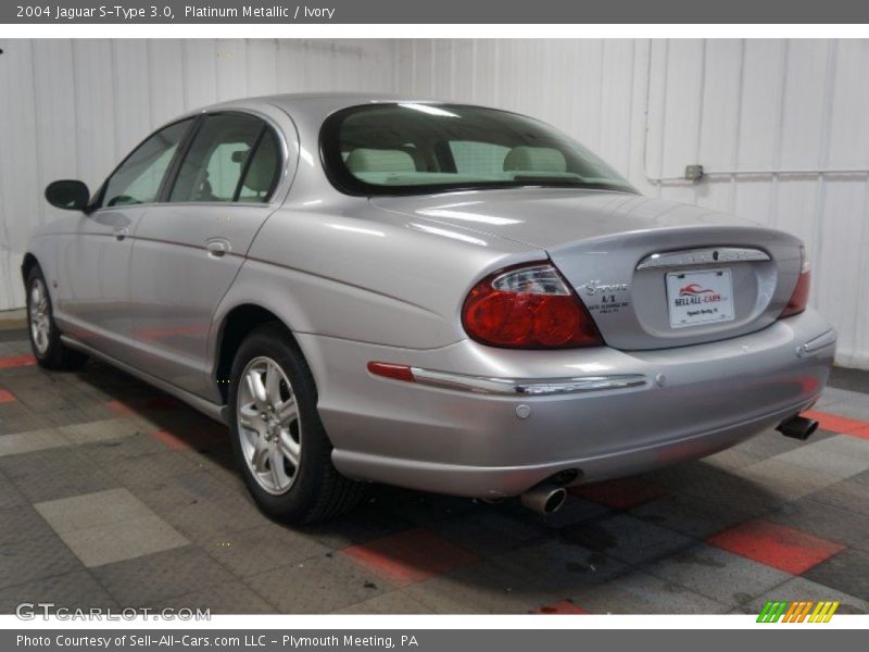 Platinum Metallic / Ivory 2004 Jaguar S-Type 3.0