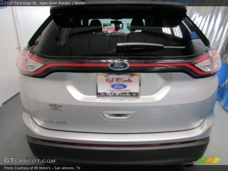 Ingot Silver Metallic / Ebony 2015 Ford Edge SE