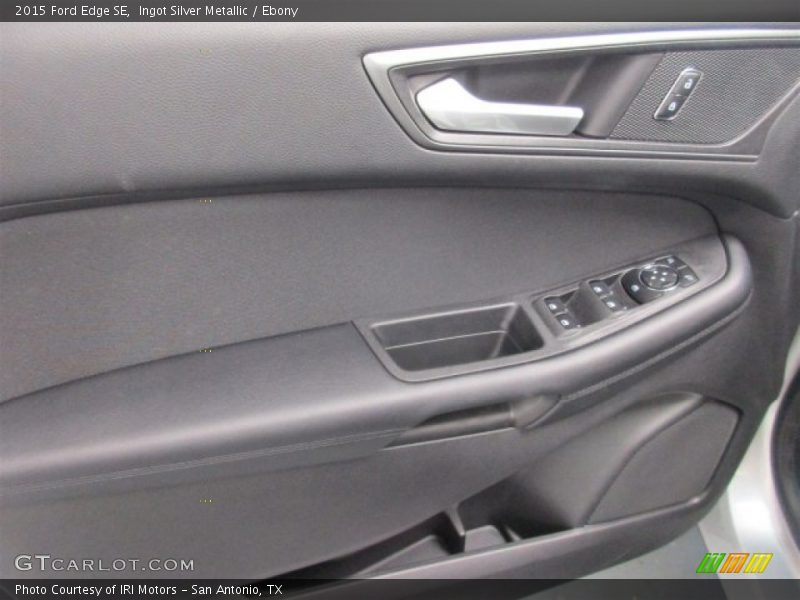 Ingot Silver Metallic / Ebony 2015 Ford Edge SE