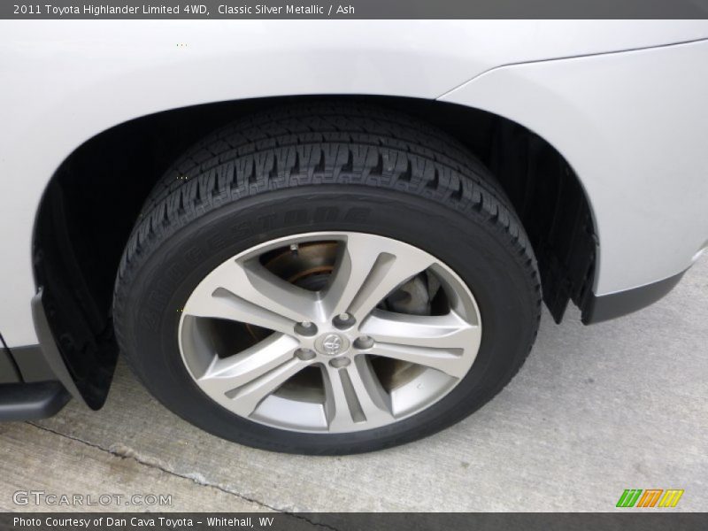 Classic Silver Metallic / Ash 2011 Toyota Highlander Limited 4WD