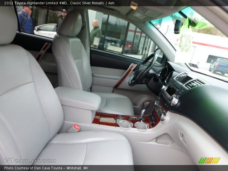 Classic Silver Metallic / Ash 2011 Toyota Highlander Limited 4WD