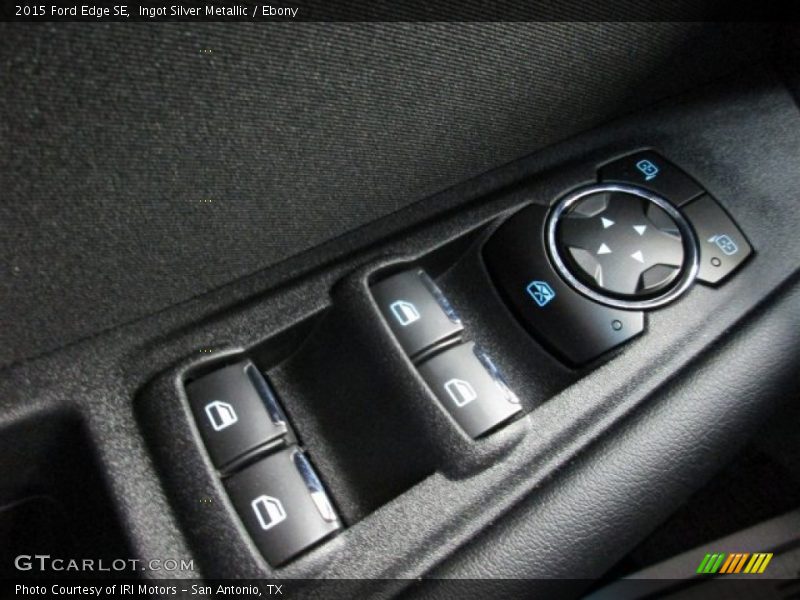 Ingot Silver Metallic / Ebony 2015 Ford Edge SE