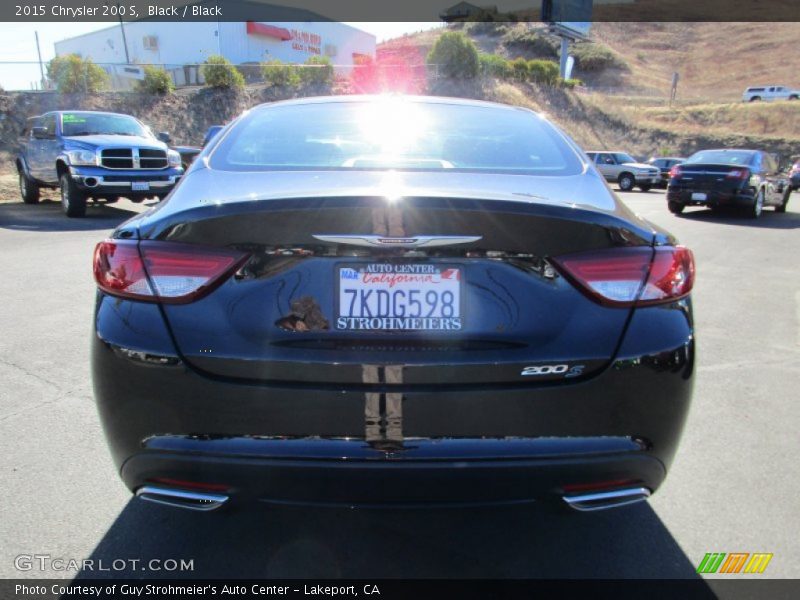 Black / Black 2015 Chrysler 200 S