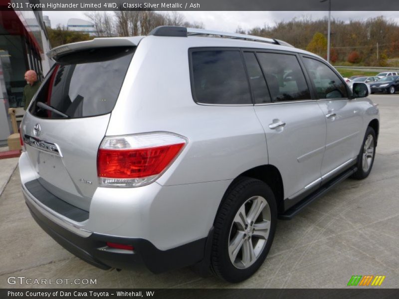 Classic Silver Metallic / Ash 2011 Toyota Highlander Limited 4WD